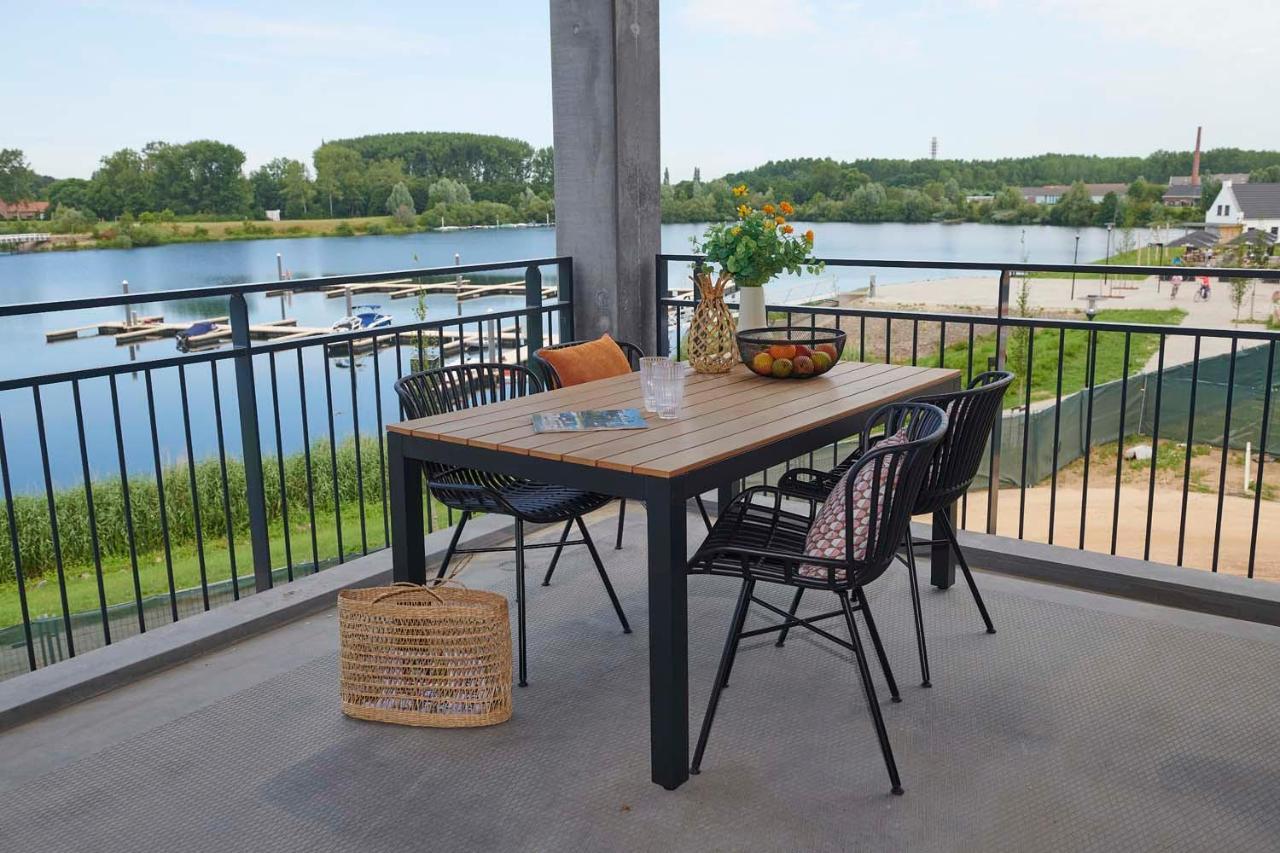 Parc Maasresidence Thorn Apartments Bagian luar foto